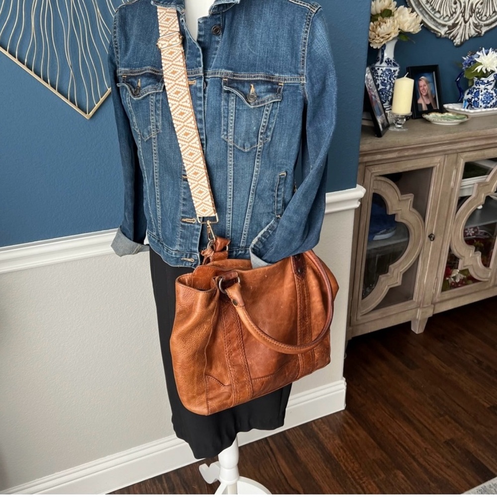 Frye Melissa Leather Tote- distressed style - Picture 5 of 10